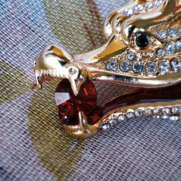 Asian DRAGON Rhinestone Encrusted Brooch Gold Wash Fierce Emerald Stone Eyes - Picture 8 of 12
